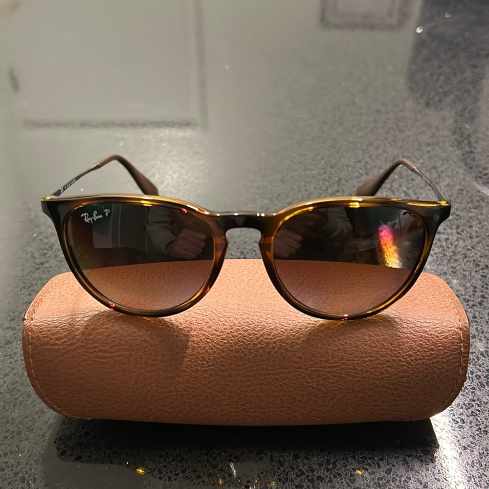Polarized Ray-Bans - Like New!
